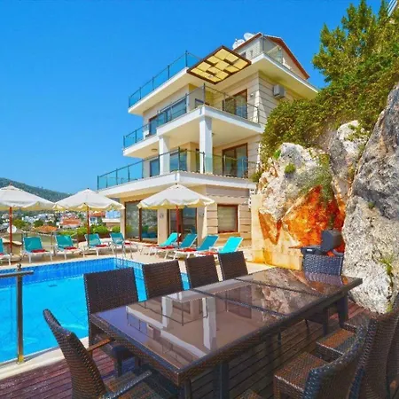Rigel Kaş